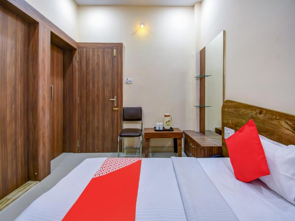 Oyo 79654 Pacific Hotel Jharsuguda Εξωτερικό φωτογραφία